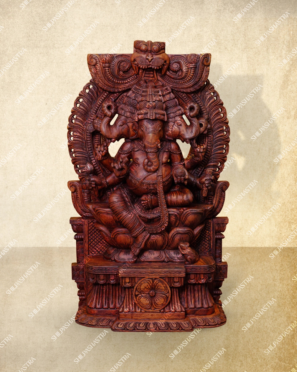 Handcrafted Moondru Muga Ganapathy with Yaazhi Prabhavali